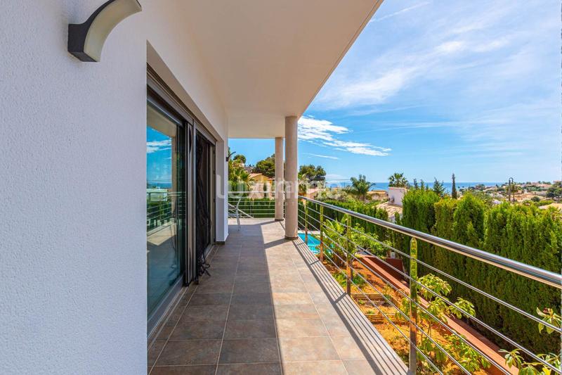 Foto 4211d207-ff02-4146-b62d-4fbb3c7c2d77. Chalet casa con vistas al mar en venta e en Canuta Calp