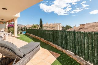 Rez-de-chaussée à Mascarat. Fantástico apartamento en isla de altea