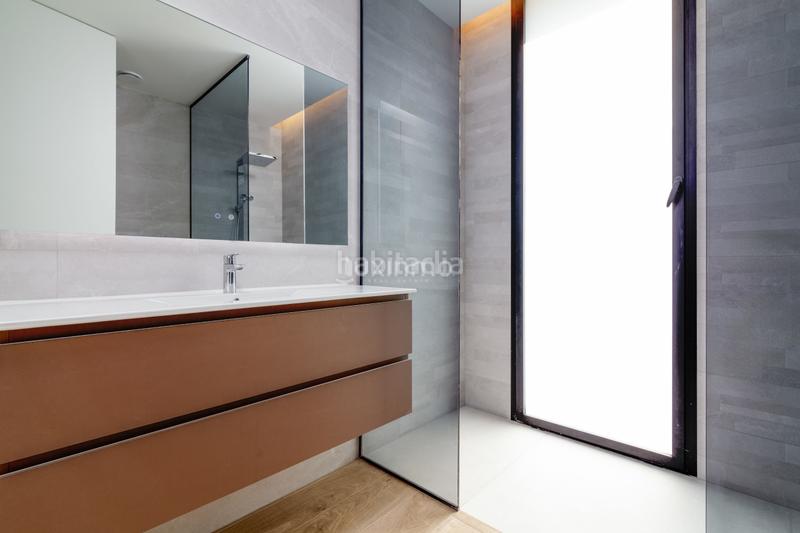 Foto 4ffd02e8-3506-4513-b6d9-1b4f056db7d6. Casa bifamiliare con riscaldamento piscina in L´Albir Alfàs del Pi (l´)