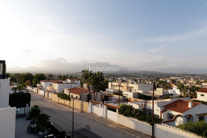 Foto 564cce24-da81-4ef5-af61-c2975a344430. Casa bifamiliare con riscaldamento piscina in L´Albir Alfàs del Pi (l´)