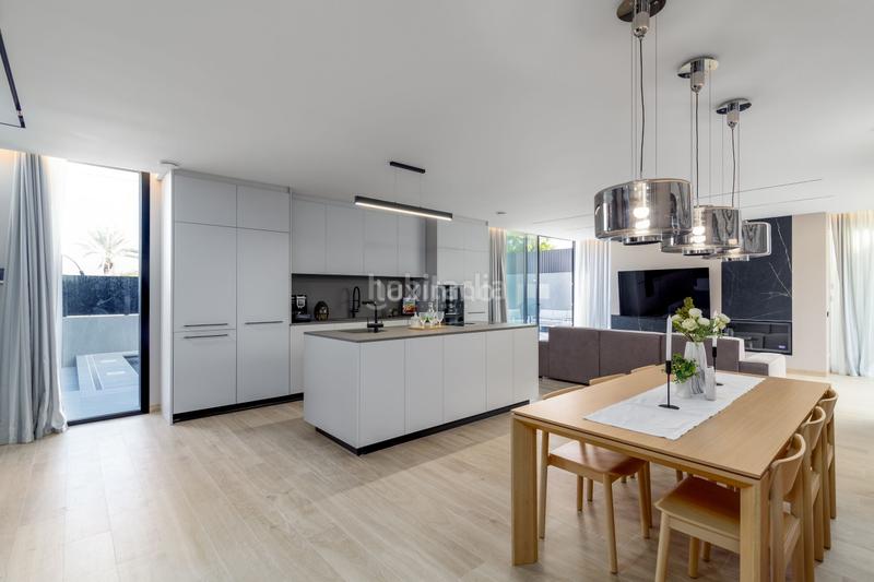 Foto 75911a15-4b34-4888-9f49-efcaaafd629f. Casa bifamiliare con riscaldamento piscina in L´Albir Alfàs del Pi (l´)