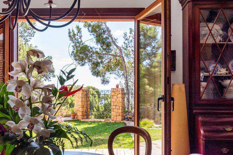 Foto 6c3479c8-f4f4-4178-8d1f-8a2aed80dfeb. Chalet con riscaldamento piscina in Mascarat Altea