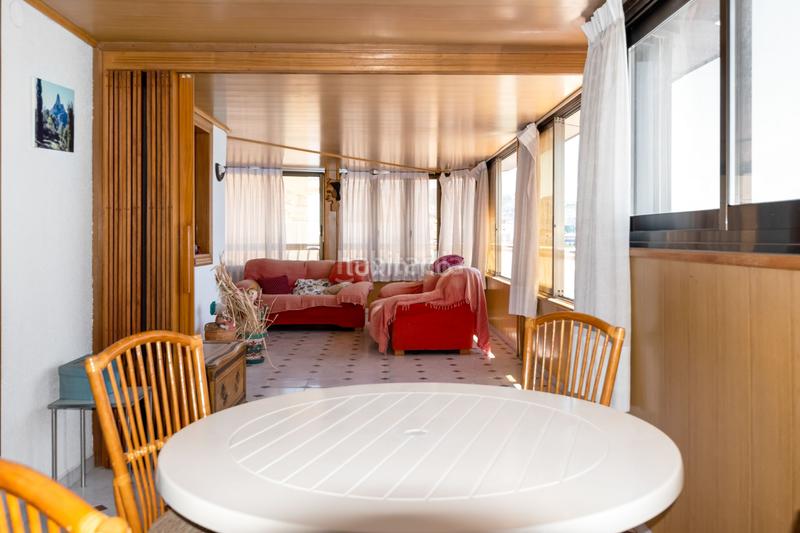 Foto 3221504b-dd8a-4473-911c-0faa1c3a7368. Àtic amb aparcament a Centro Urbano Benidorm