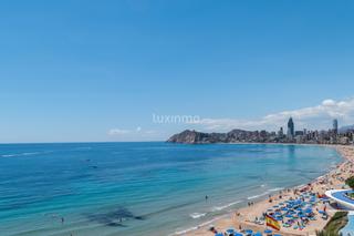 Àtic a Centro Urbano. Atico en primera linea con vistas al mar en playa de poniente
