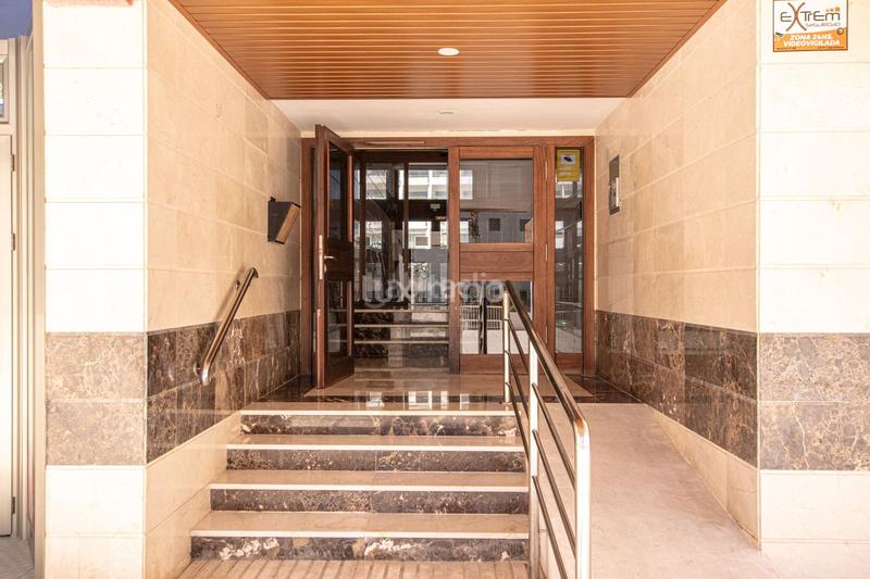 Foto 1dd2f278-f31c-4c51-aef3-991c841ae899. Appartamento con piscina in Puerto Calp