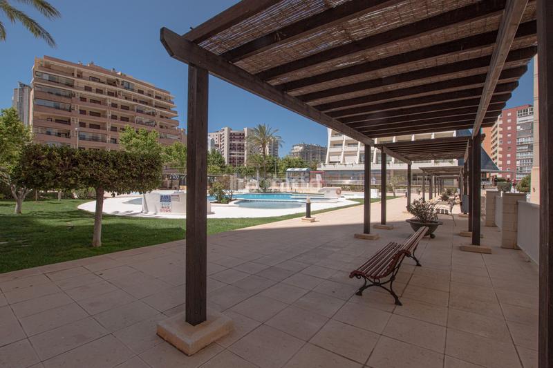 Foto 7f4d7446-37f6-400a-957e-6752af204d55. Appartamento con piscina in Puerto Calp