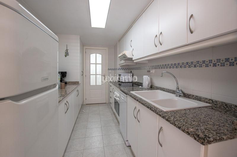 Foto ae018cbc-1e01-4049-a1c5-0e6fd39b274d. Appartamento con piscina in Puerto Calp