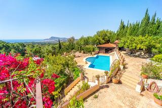 Chalet à Altea la Vella. Espectacular villa con vistas al mar en venta en altea