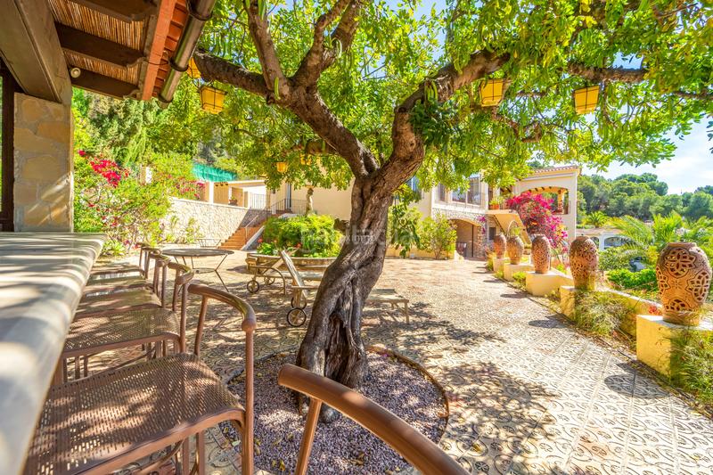 Foto 934a6527-1550-4ec1-9a29-eb6ccf7eaa06. Chalet mit heizung parking pool in Altea la vella Altea