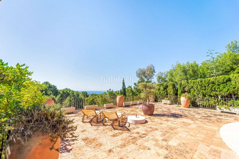 Foto a71abe7e-5f1b-4a7e-844c-e1a01428279f. Xalet amb calefacció aparcament piscina a Altea la vella Altea