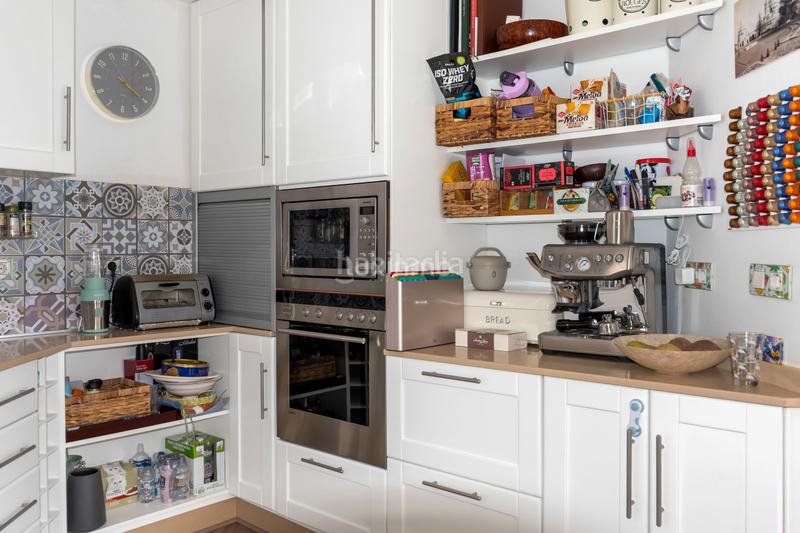 Foto 10c2a970-d4b4-4d5f-9ef5-057dda49ce5e. Àtic amb aparcament piscina a Altea la vella Altea