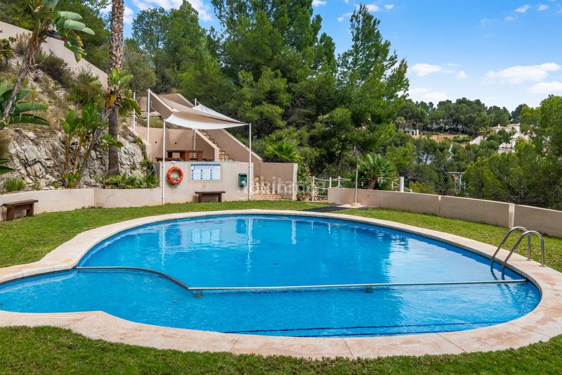 Foto 9500ce14-c73f-48ea-be61-c53ddd4834c6. Àtic amb aparcament piscina a Altea la vella Altea