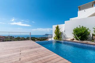 Xalet a Altea la Vella. Impresionante chalet moderno de lujo con vistas al mar