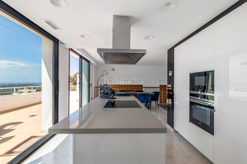 Foto be5785f8-78d1-4c47-ab17-9d07f422541f. Chalet con riscaldamento piscina in Altea la vella Altea