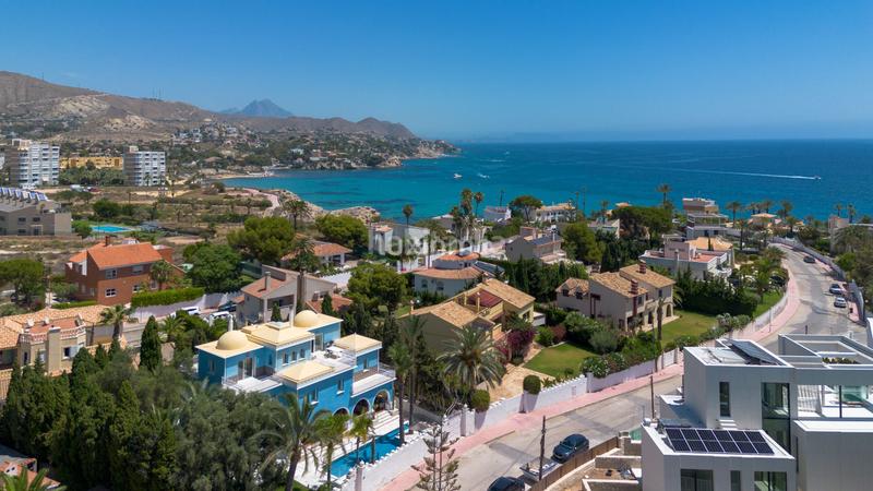 Foto 90b4323a-0461-401a-a7c8-18afbcedd210. Chalet mit heizung parking pool in Pueblo Español-Coveta Fumá Campello (el)