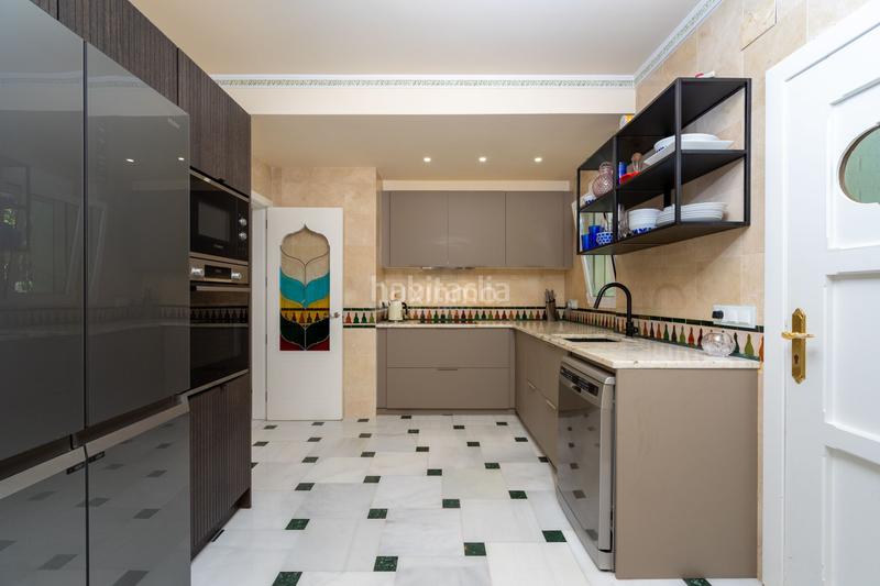 Foto a49b45c4-b4ef-43a3-8527-f11b07e02513. Chalet mit heizung parking pool in Pueblo Español-Coveta Fumá Campello (el)