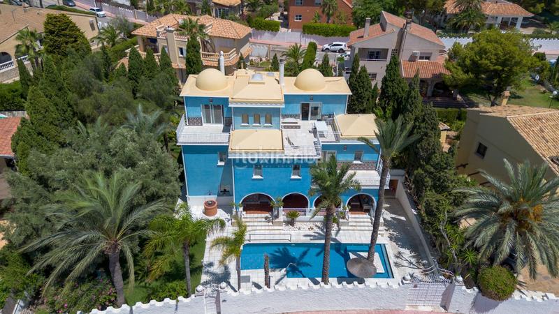 Foto c155786b-d31b-4c79-8fe8-4d0b6ce3b5ca. Chalet mit heizung parking pool in Pueblo Español-Coveta Fumá Campello (el)