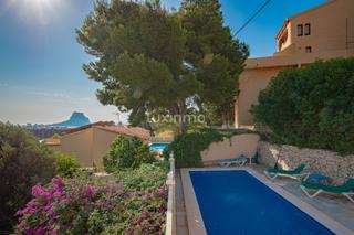 Xalet a Maryvilla. Casa con vistas al mar en venta en calpe