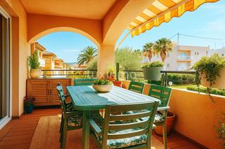 Etagenwohnung in Montañar-El Arenal. Apartamento situado en segunda linea de mar junto a la siesta en