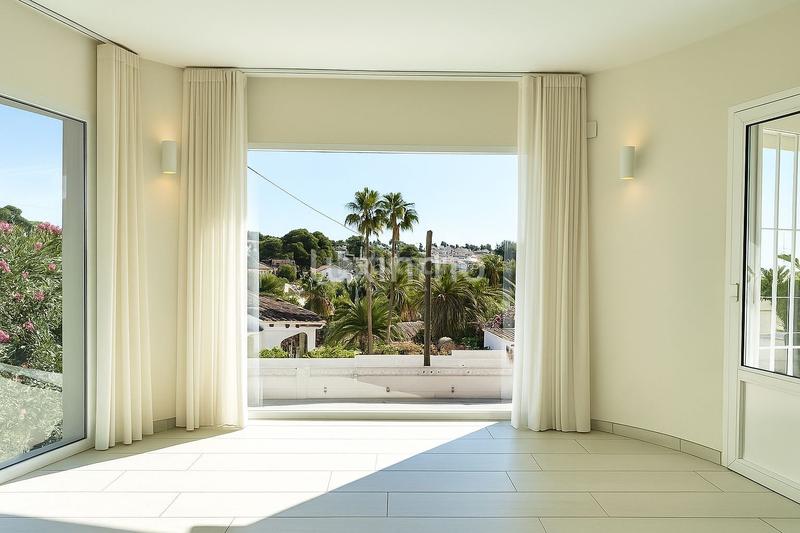 Foto 759a2794-240d-44a0-bcf4-2157aa1ef058. Chalet villa costa montemar con licencia turística en Benissa