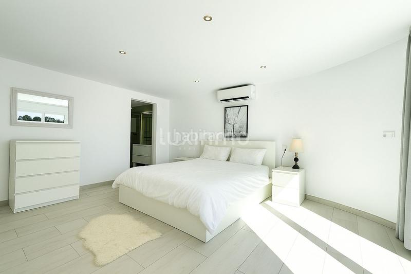 Foto cb69171b-f84b-42a4-a7fe-f33d2aff68b1. Chalet villa costa montemar con licencia turística en Benissa