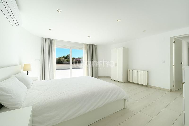 Foto e0e2c265-bf8d-49b6-b981-6eb357957d97. Chalet villa costa montemar con licencia turística en Benissa