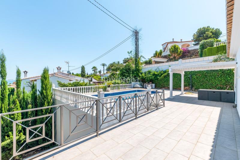 Foto 5d67d4ef-df29-4002-8cbf-ffb4ab5c3651. Chalet mit heizung parking pool in El Montgó Dénia
