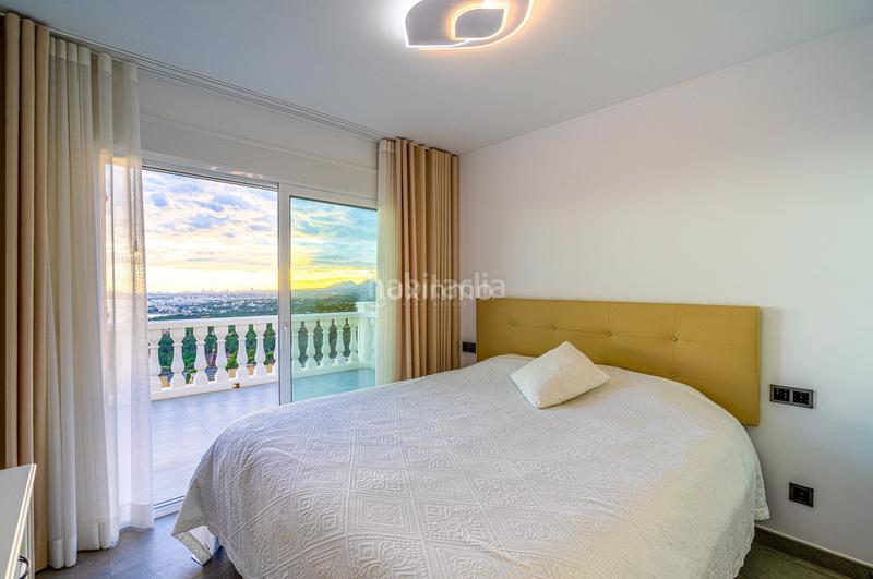 Foto 911e2775-21e2-4857-81f9-f8628f5a0aaa. Masia amb calefacció piscina a Altea hills Altea