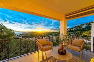 Masia a Altea Hills. Adosado con impresionantes vistas al mar en venta en altea hills