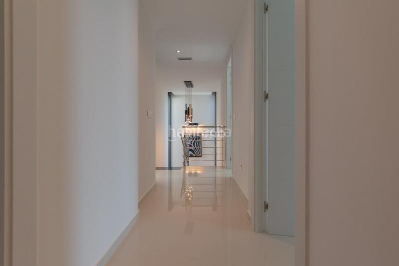 Foto 378591ea-bd86-4328-ad22-5455dea24a00. Chalet avec chauffage piscine dans Golf Bahía Finestrat