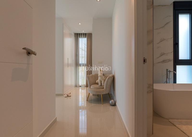 Foto 3a2c7756-5b11-4b05-842d-18d6ac2892ea. Chalet avec chauffage piscine dans Golf Bahía Finestrat