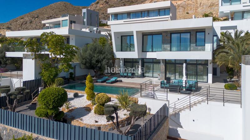 Foto 490636d3-2b5e-4a0a-bace-1e76e50dea04. Chalet avec chauffage piscine dans Golf Bahía Finestrat