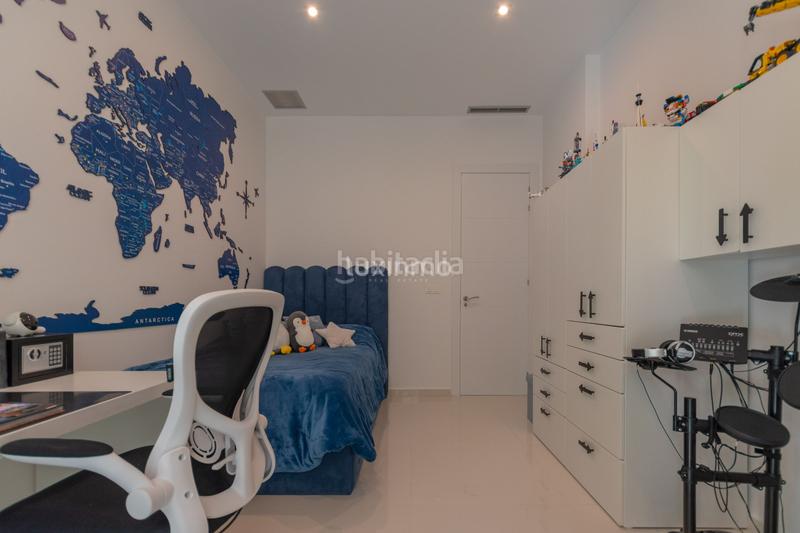 Foto f2d8c16b-d58b-4a99-9881-c9c6e2c99ed3. Chalet avec chauffage piscine dans Golf Bahía Finestrat