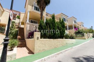 Casa aparellada a Altea Hills. Acogedor chalet en venta en altea hills
