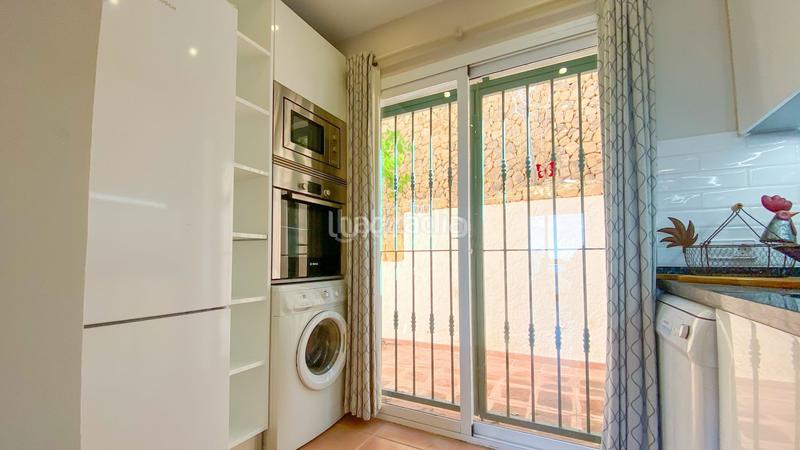 Foto 8a78b87a-453c-4042-968c-8c890002f747. Casa a schiera con parcheggio piscina in Altea hills Altea