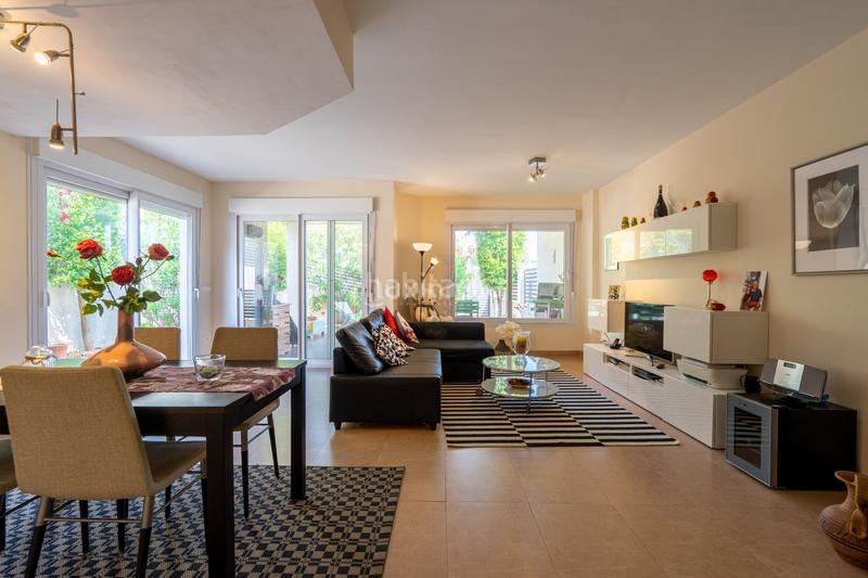 Foto d9f274ab-9ad1-408f-9654-ac2b9fe871e7. Doppelhaus mit pool in Benimeit-Tabaira Moraira