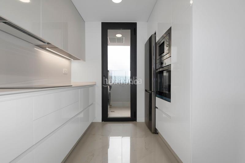 Foto 52305c07-9766-43b0-ab48-f494e4a332aa. Piso apartamento con vistas al mar en venta en Playa Poniente Benidorm