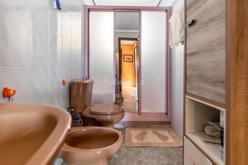 Foto 7d88f9f2-57fd-4377-b3ee-9ac34cfa297c. Chalet with heating parking pool in Sierra Helada Benidorm