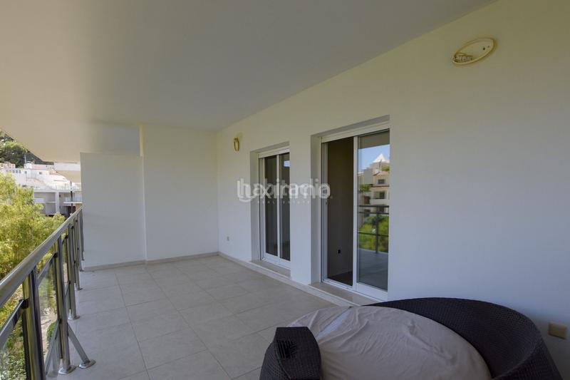 Foto 1dbaf831-e5f3-4c1b-846f-0e3ec9682045. Reihenhaus mit pool in Mascarat Altea