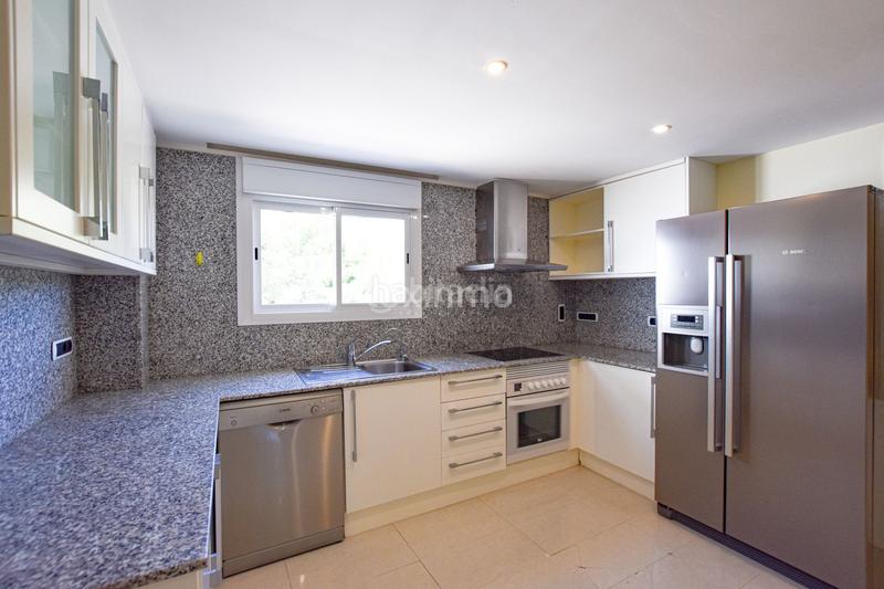 Foto 7839bee0-af1d-4a9b-86f3-dac19e0ecc4a. Reihenhaus mit pool in Mascarat Altea