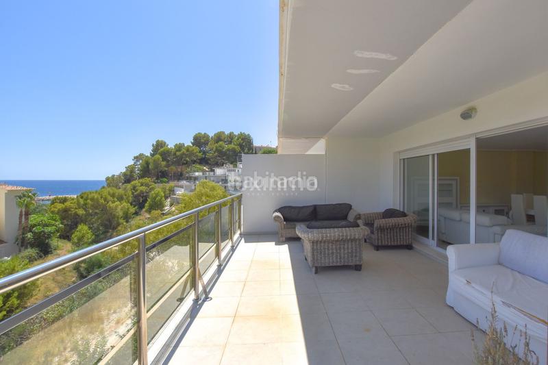 Foto 9004146d-6fbb-43f9-b714-4b5a931c1af7. Semi detached house with pool in Mascarat Altea
