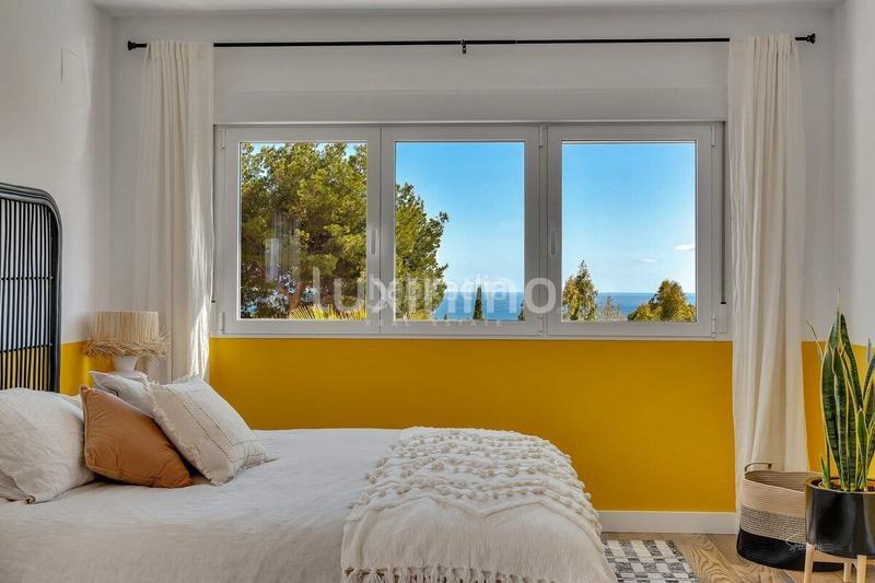 Foto 92ec331b-36bf-42cd-bb56-cffb36b451eb. Chalet con riscaldamento parcheggio piscina in Altea la vella Altea