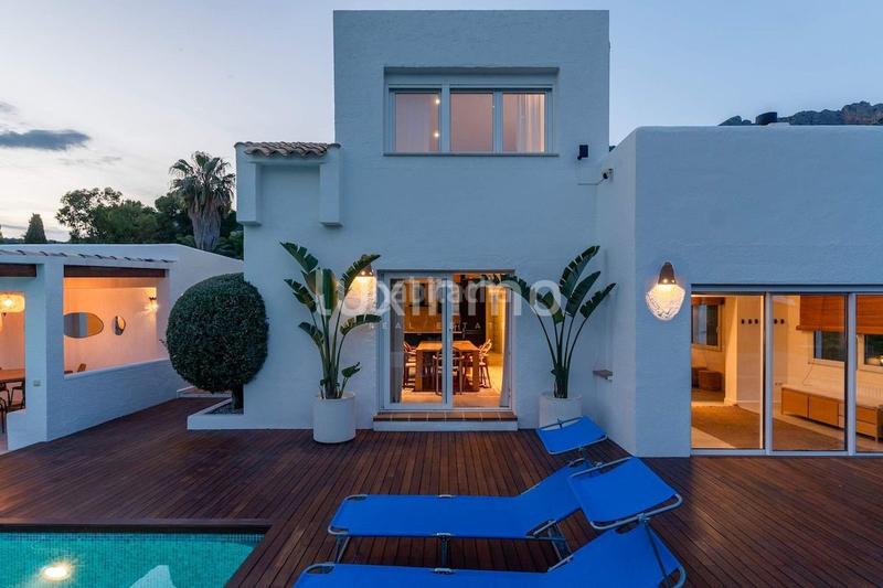 Foto a06dd240-0544-4211-a70a-791a17707d34. Chalet con riscaldamento parcheggio piscina in Altea la vella Altea