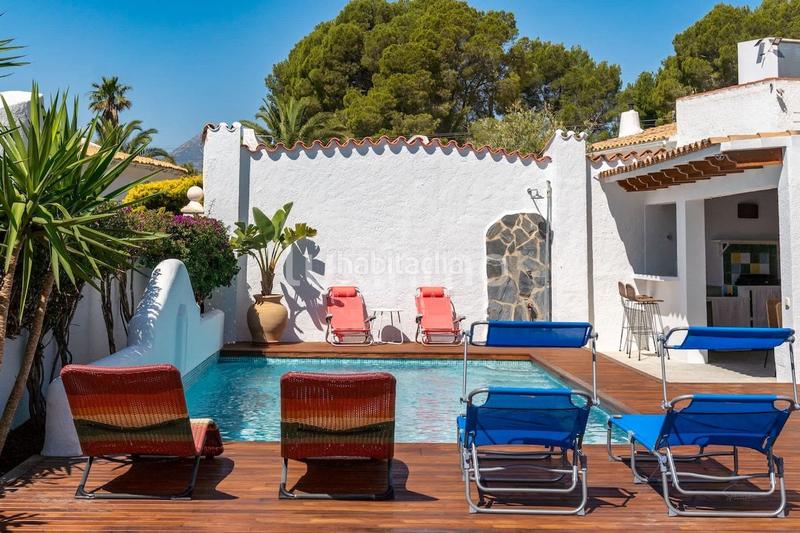 Foto e43063d4-216c-42ba-a406-894f83f8bf37. Chalet con riscaldamento parcheggio piscina in Altea la vella Altea