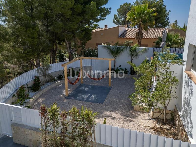 Foto f789c1f5-3885-4a0f-86a5-b64942124eca. Chalet con riscaldamento parcheggio piscina in Altea la vella Altea