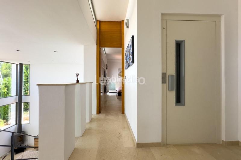 Foto b79dccb2-8801-4946-8e52-1613974e4eed. Chalet villa moderna e en Oltamar - Cucarres Calp