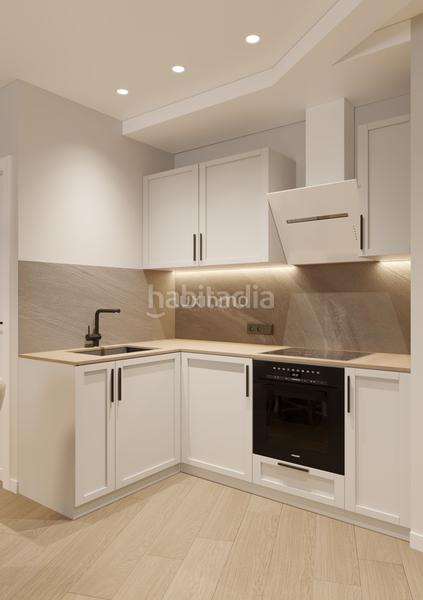 Foto 8cbdd87a-5f28-4144-8ea0-c17200f54afb. Etagenwohnung mit pool in Playa Poniente Benidorm