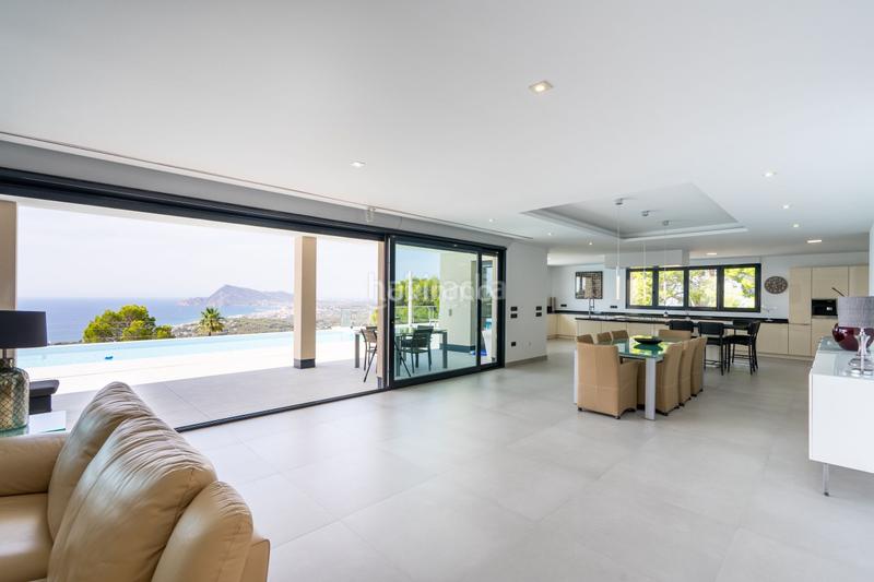 Foto 84a1f984-e276-4a18-b049-1f7b5f3d8322. Chalet with heating parking pool in Altea la vella Altea