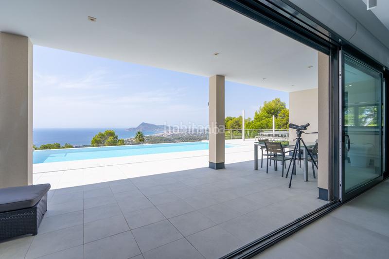 Foto dbd83bd2-3d18-42bf-920a-4921567e2193. Chalet with heating parking pool in Altea la vella Altea