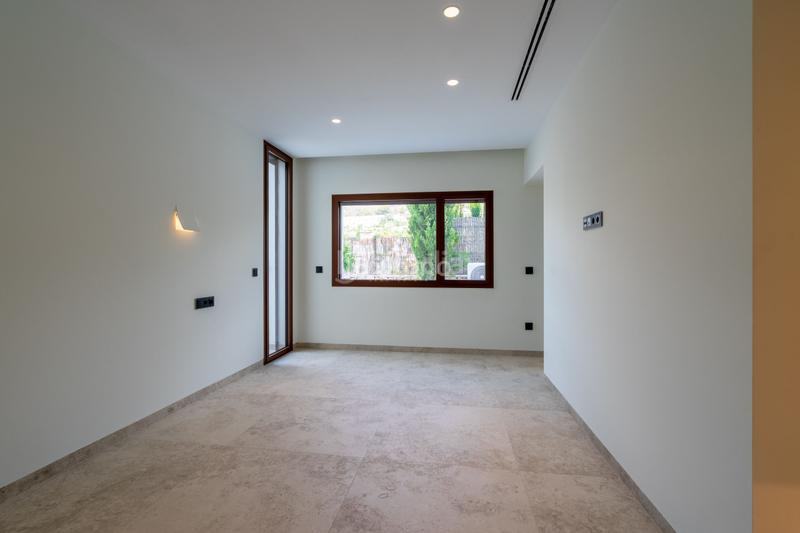 Foto 18c2a3dc-09ec-4a5a-bcc1-8bd9fb8d4063. Xalet amb calefacció aparcament piscina a Gran Sol Calp